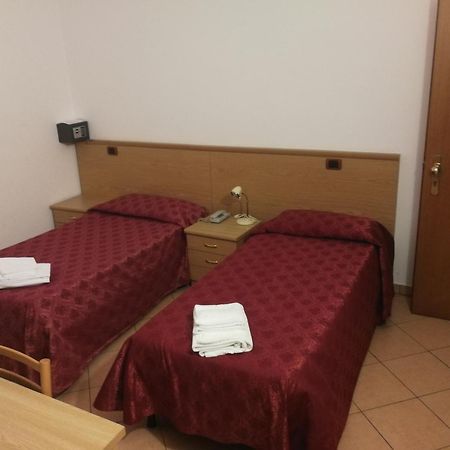 Albergo Della Stazione カイロ・モンテノッテ 部屋 写真