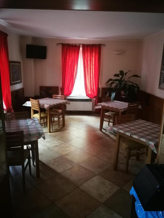 Albergo Della Stazione カイロ・モンテノッテ エクステリア 写真