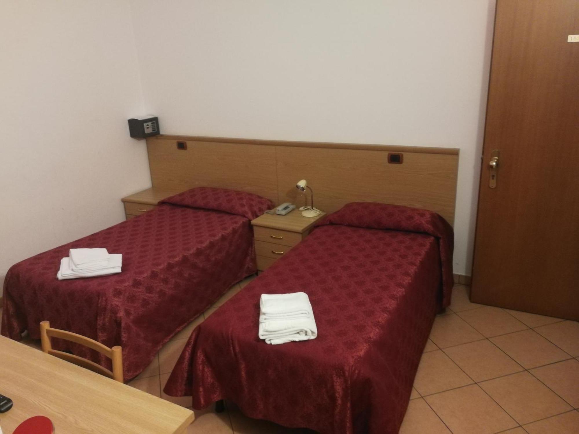 Albergo Della Stazione カイロ・モンテノッテ 部屋 写真