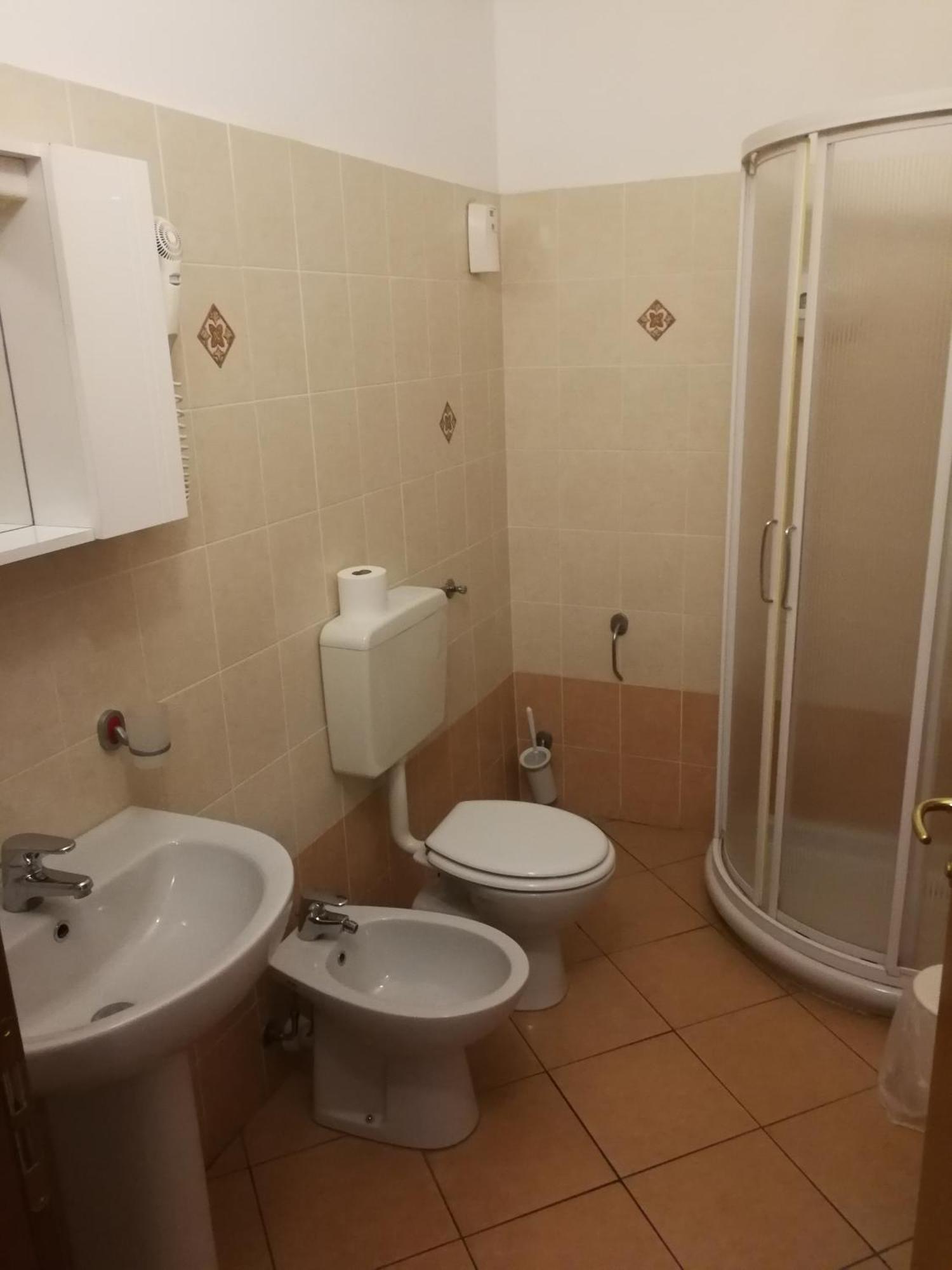 Albergo Della Stazione カイロ・モンテノッテ 部屋 写真